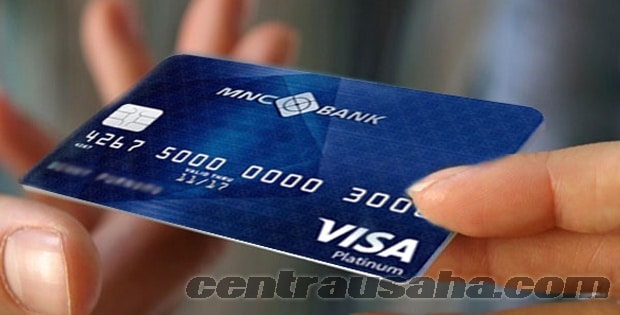 Membayar tagihan kartu kredit melalui ATM BCA